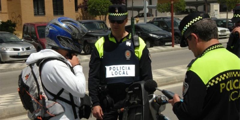 Detenido en Cuenca un conductor por negarse a realizar la prueba de alcoholemia tras huir de un accidente