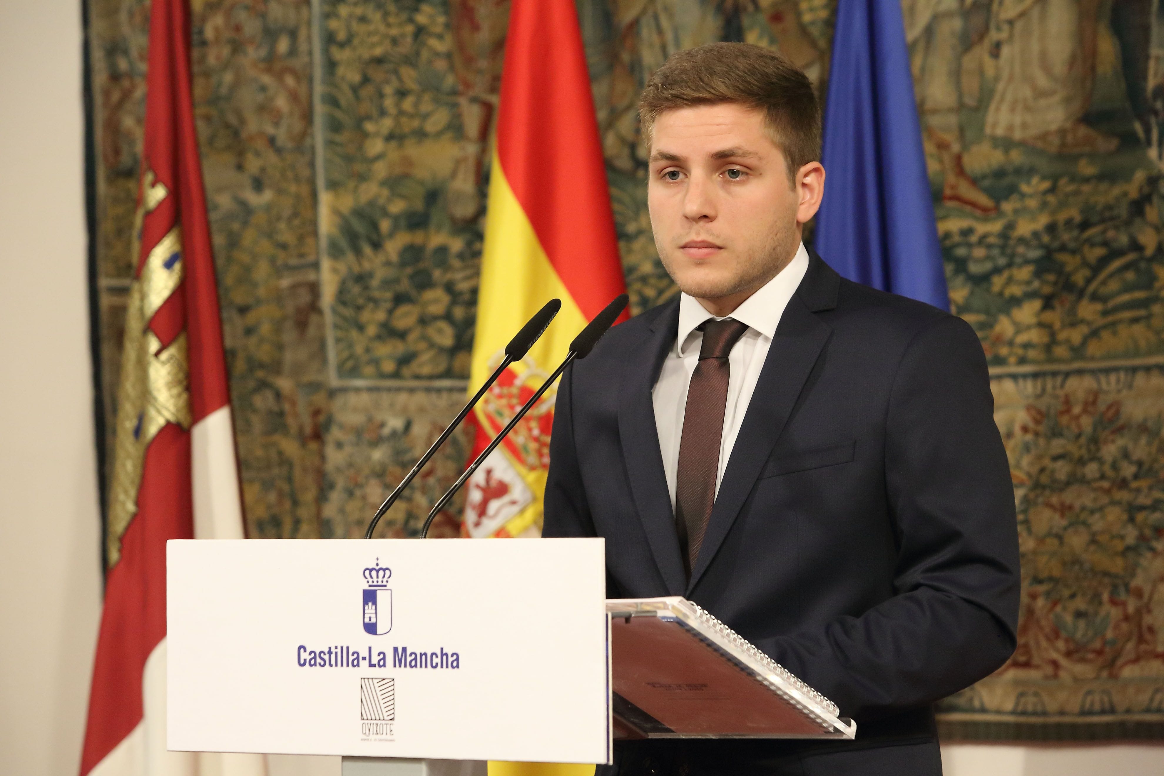 La contratación de 479 profesionales sanitarios reduce las listas de espera en casi 20.000 personas