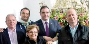 PrietoJuntoPatronaAlconchelNota