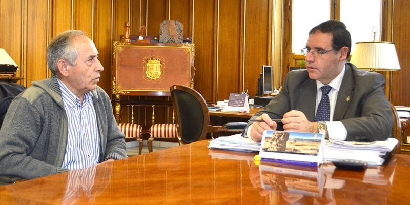 La Diputación de Cuenca se pone a disposición de la Asociación Provincial de Apicultores