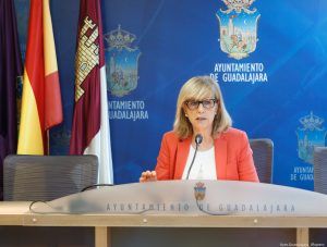 Nueva edición de la iniciativa municipal ¡Pasalibros de texto! para el próximo curso escolar 2 La concejala de Participación Ciudadana, Carmen Heredia.