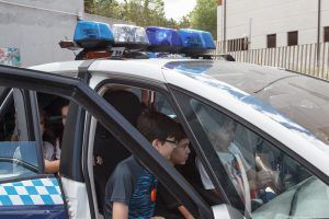 Unos 700 niños se acercan en Guadalajara a la figura del Policía Local 2 actividades en el 25 aniversario de educación vial en la sede de la policía local