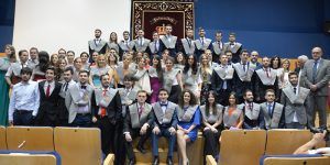 Acto de graduación de la Facultad de Periodismo de la Universidad de Castilla-La Mancha en Cuenca