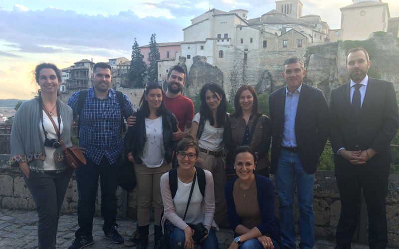 La Junta trae a Cuenca a un grupo de blogueros de viajes para promocionar la capital y la Serranía