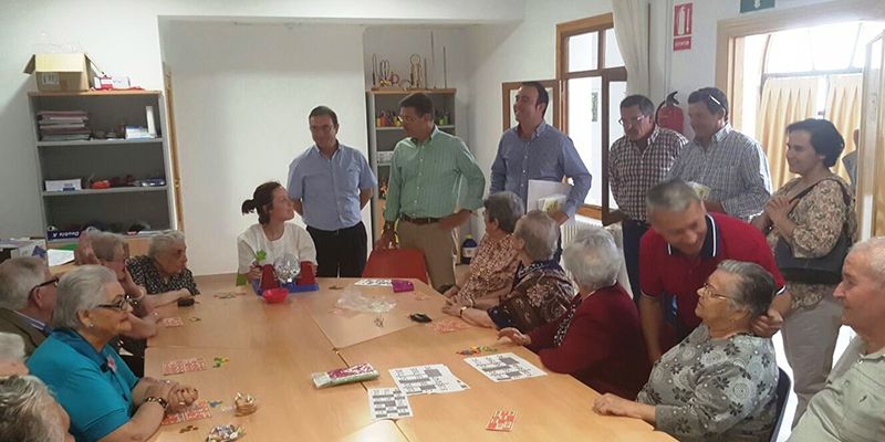 Catalá reitera en La Manchuela que el objetivo del PP es crear dos millones de empleos en los próximos cuatro años