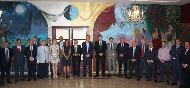 Román destaca el rigor y estabilidad de Caja Rural CLM