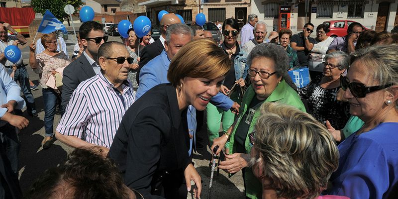 Cospedal: “Ofrecemos a España un gobierno que mire al futuro, que dé estabilidad y que permita crecer y crear empleo”