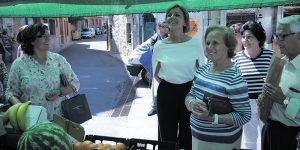 Cospedal resalta la importancia de nuestro sector primario, que es referente en creación de empleo y riqueza 2 Cospedal Menasalbas (Toledo)- 070616 (2)