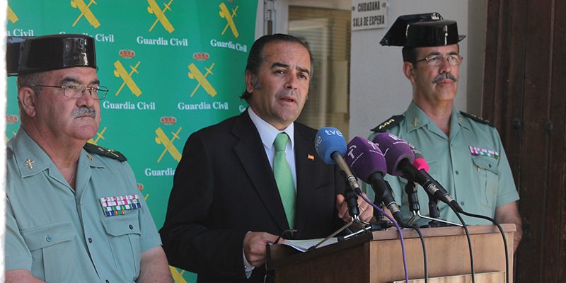 La Guardia Civil detiene a 14 integrantes de una red dedicada al robo con violencia en viviendas y a personas de avanzada edad