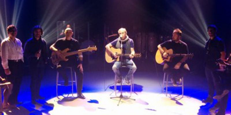 Perales vuelve a cantar en Cuenca diez años después para festejar el XX Aniversario de la ciudad como Patrimonio de la Humanidad