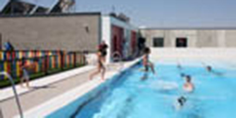 Quer abre su piscina solo en horario de tarde hasta el 24 de junio