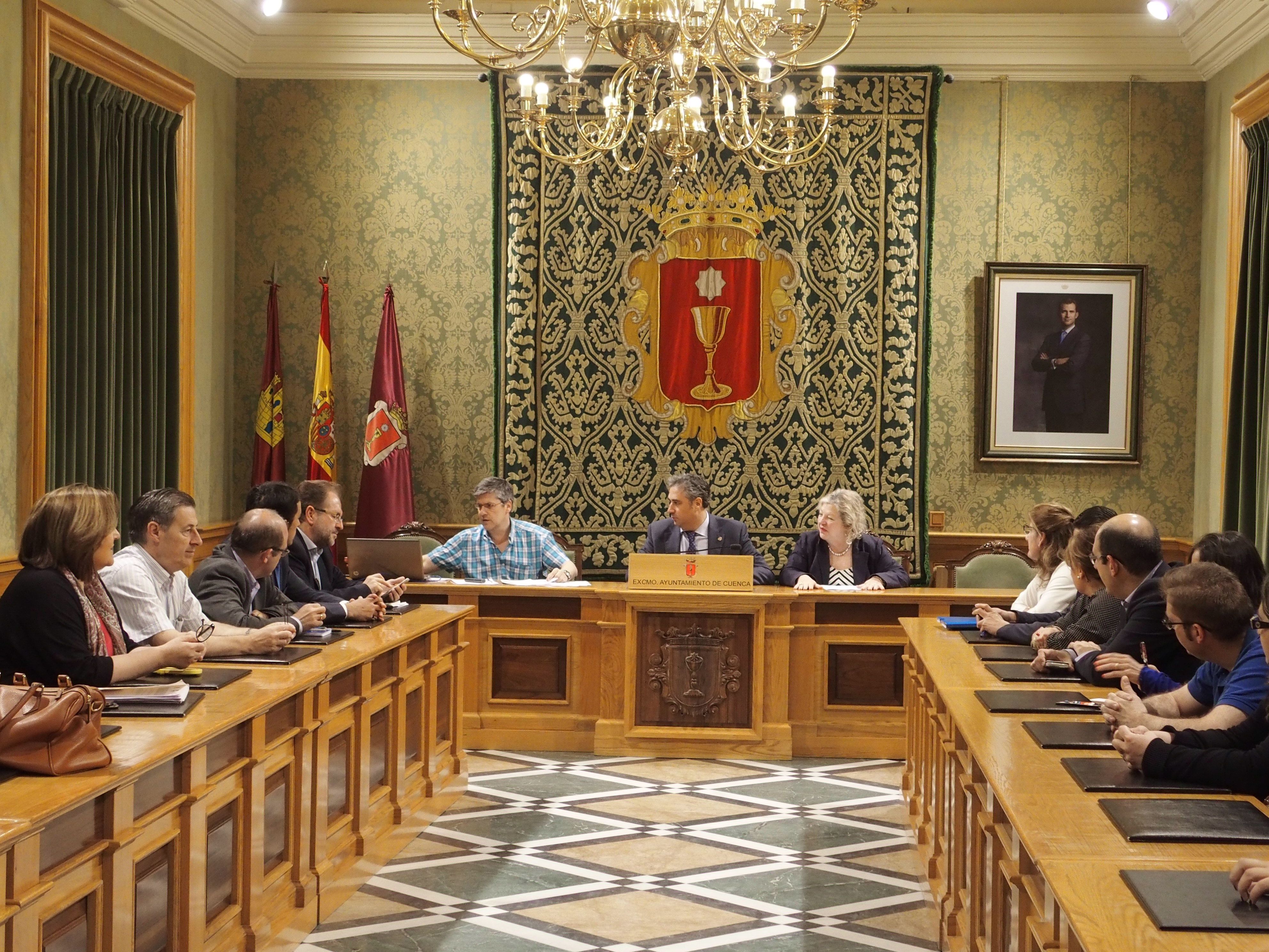 Pleno Extraordinario, a petición de la Junta Electoral de Zona, para designar nuevos miembros de cuatro mesas electorales