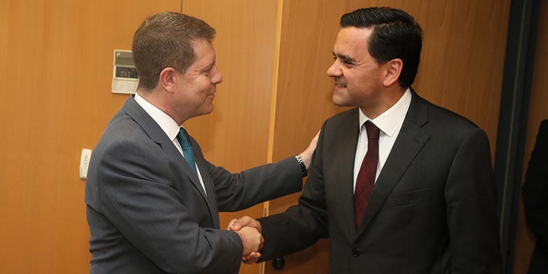 García-Page: “Tenemos mucho que ganar con el proyecto conjunto de ampliación del puerto de Sines” 1 reunion con el ministro de planificacion e infraestructura del gobierno de portugal