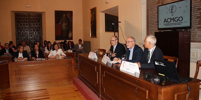 Un centenar de ginecólogos de los hospitales públicos de Castilla-La Mancha se dan cita en Cuenca en su VIII Congreso regional