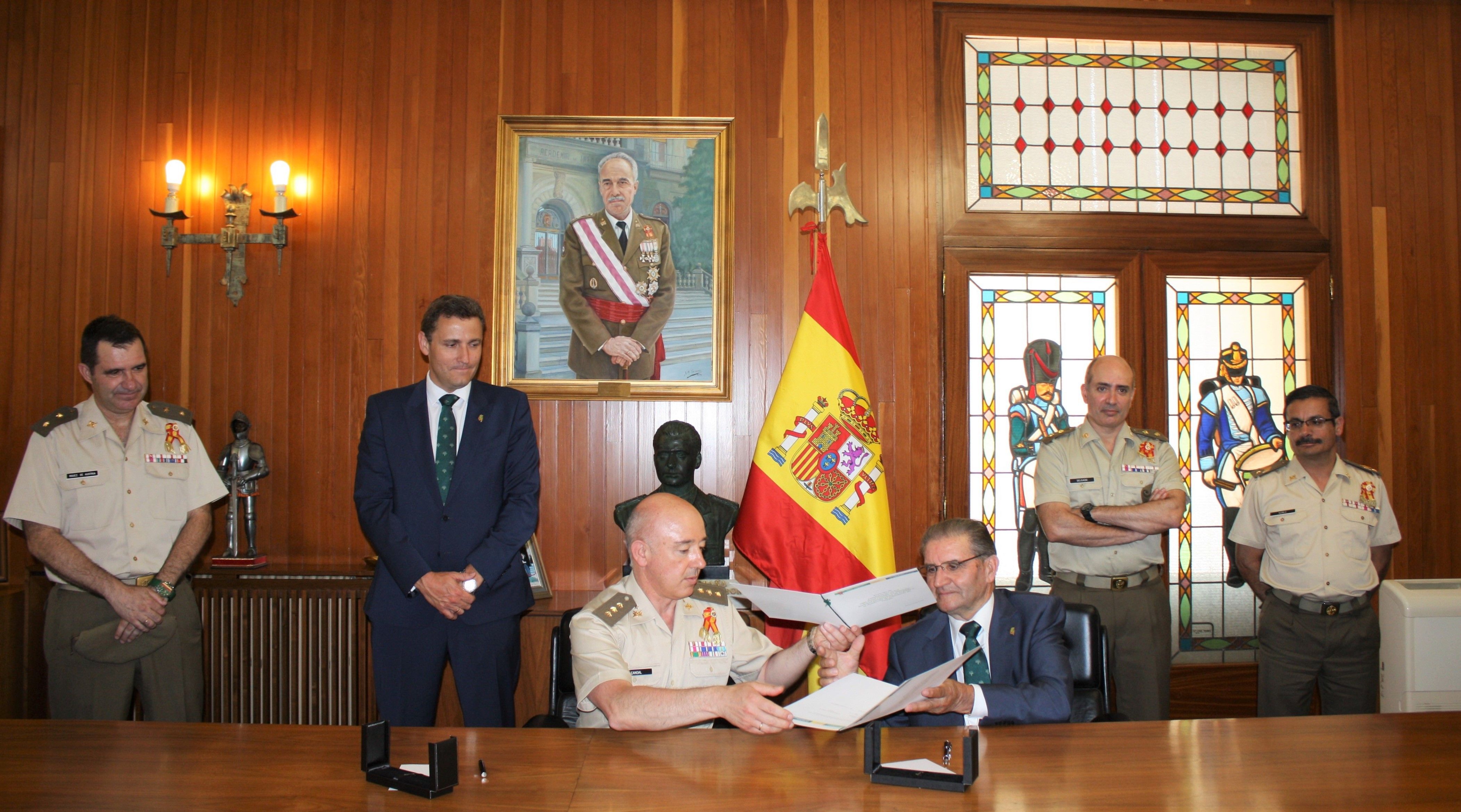 Caja Rural Castilla-La Mancha refuerza su compromiso con la Academia de Infantería