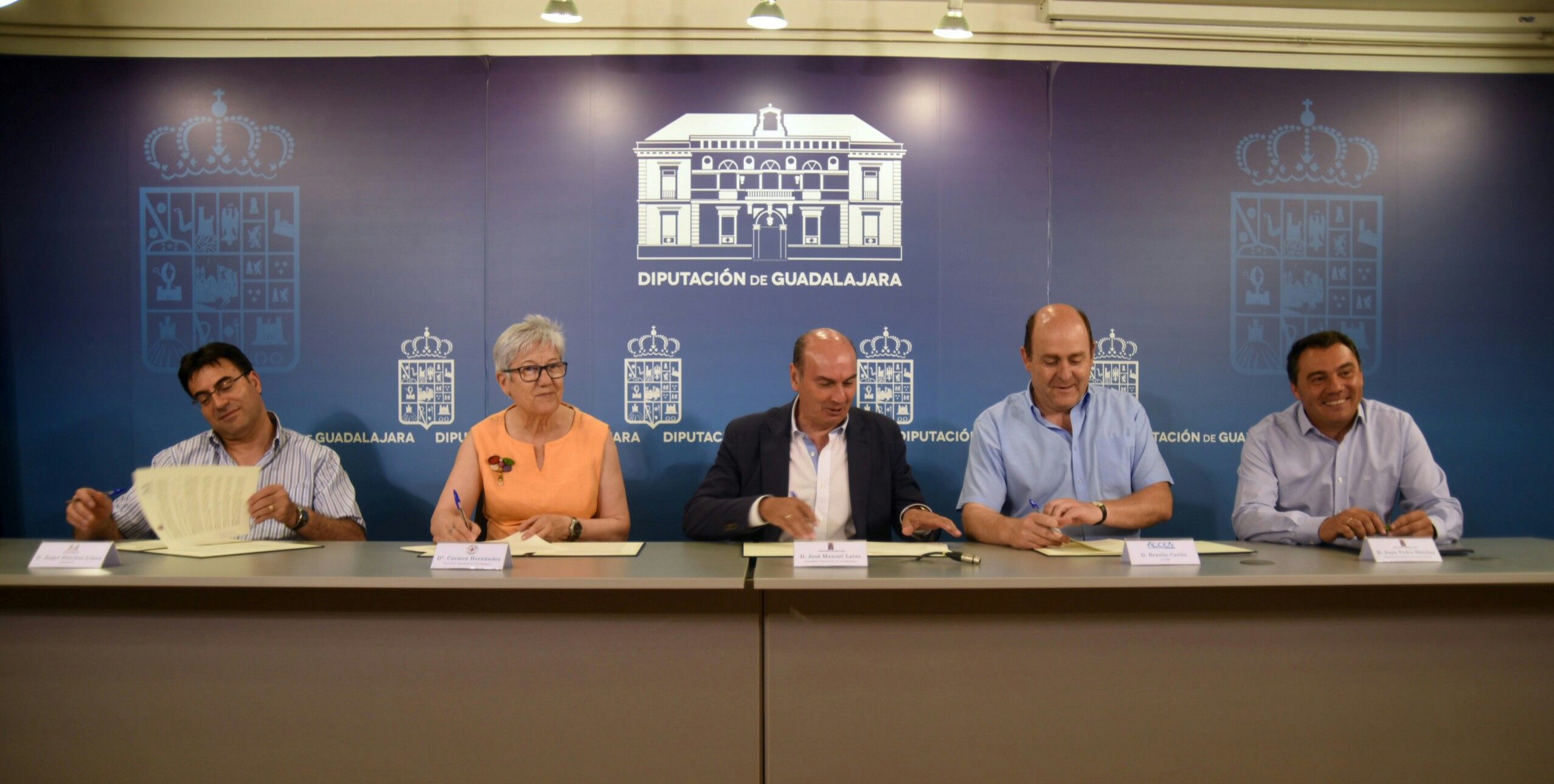 La Diputación de Guadalajara se vuelca con Cruz Roja, ACCEM y COCEMFE para ayudar a los más necesitados