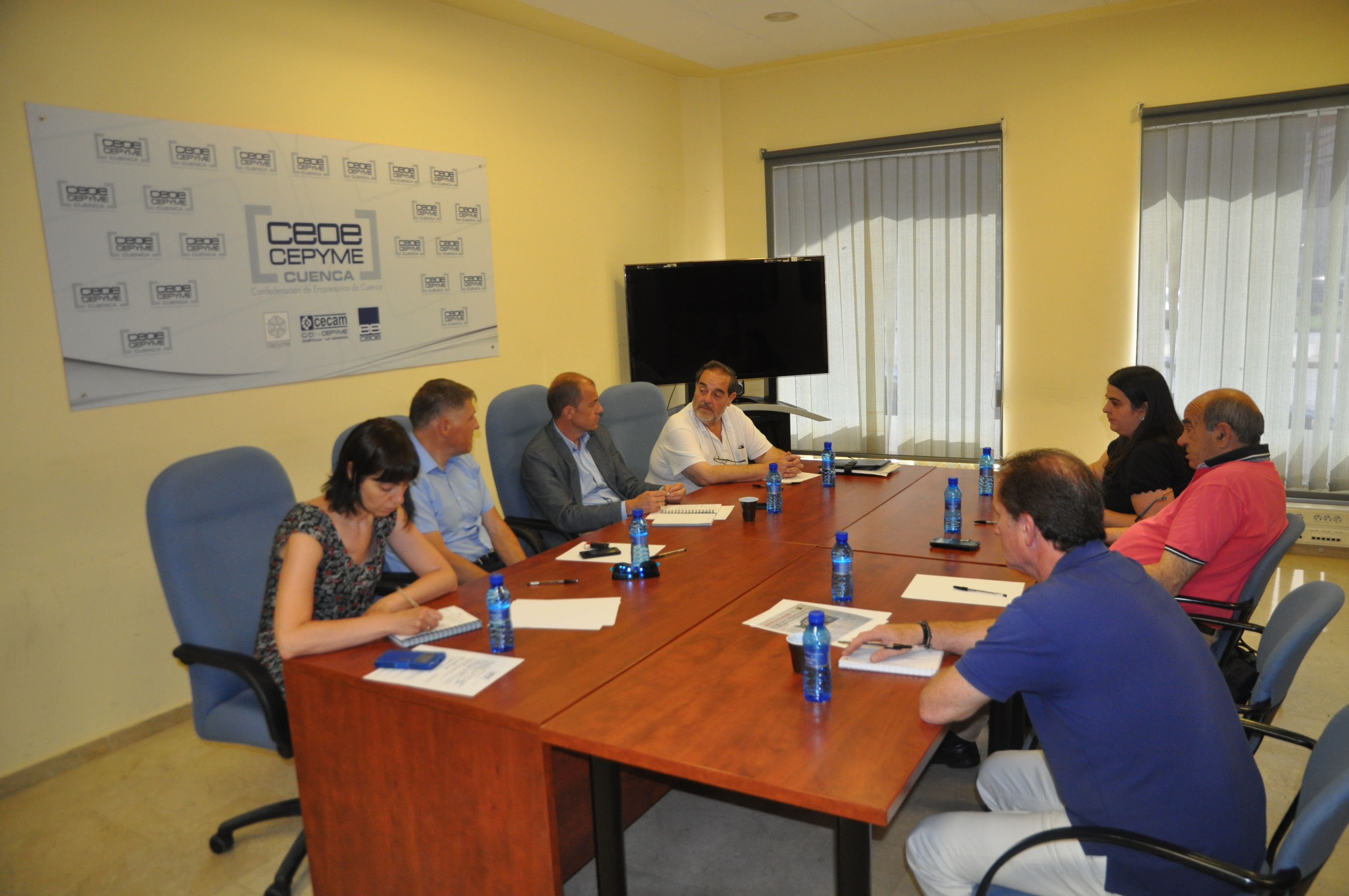 Cuenca Abstracta presenta sus proyectos a CEOE CEPYME Cuenca