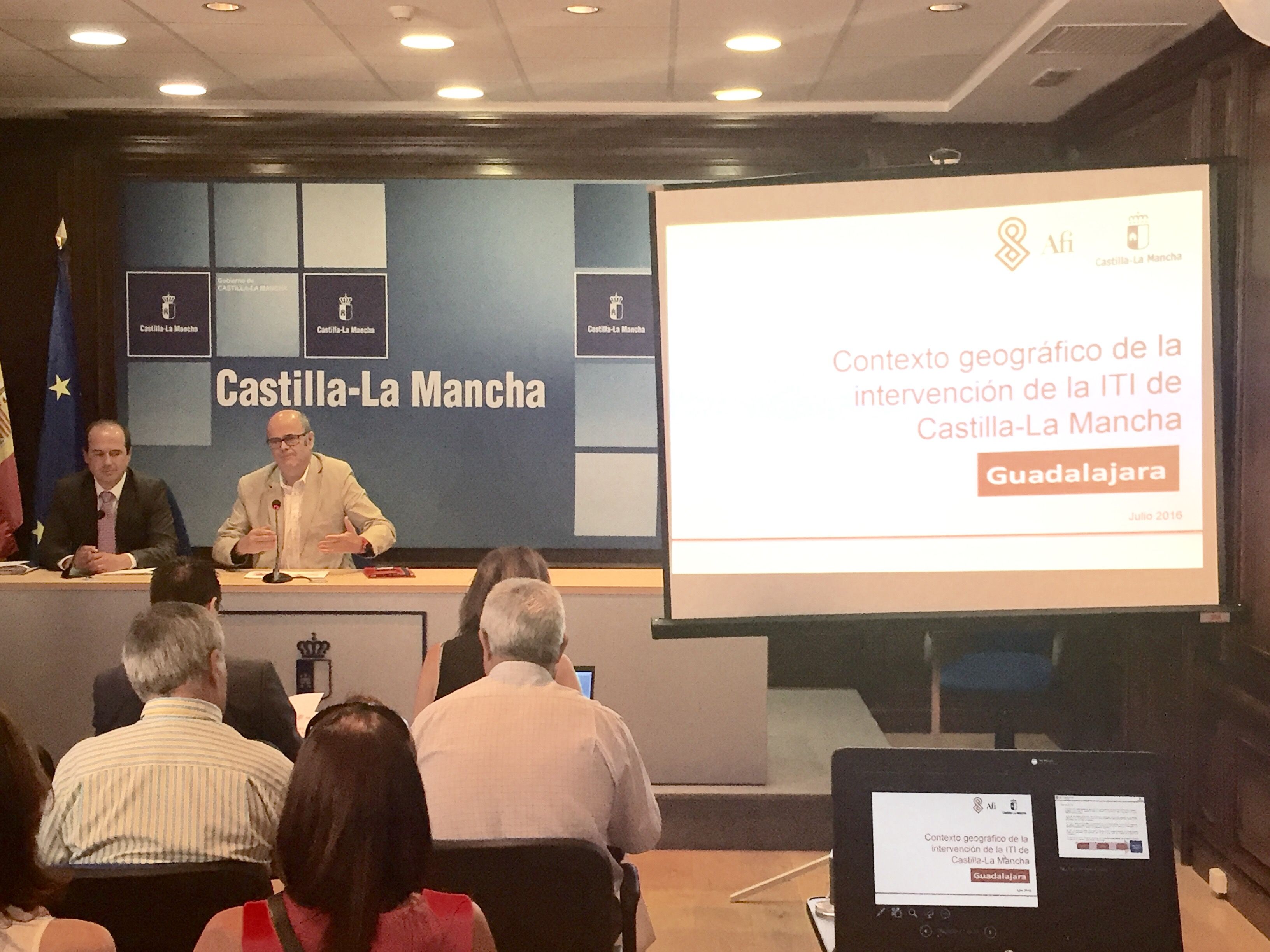 El Gobierno regional impulsa la participación de los agentes sociales y económicos de la provincia en la lucha contra la despoblación 3 El Gobierno regional impulsa la participación de los agentes sociales y económicos de la provincia en la lucha contra la despoblación