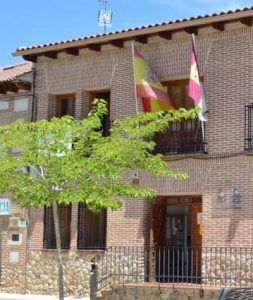 Ayuntamiento de Fontanar.jpg