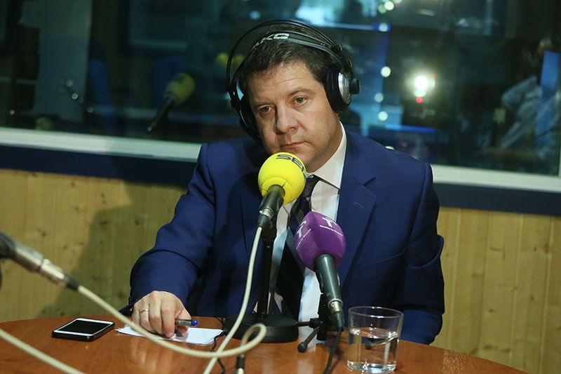 Page ve un resquicio: dice estar dispuesto a reunirse con la próxima o próximo líder del PP sobre cuestiones regionales 3 Page anuncia que el Presupuesto de 2017 multiplicará por cinco las inversiones para la promoción y comercialización de nuestros productos agroalimentarios