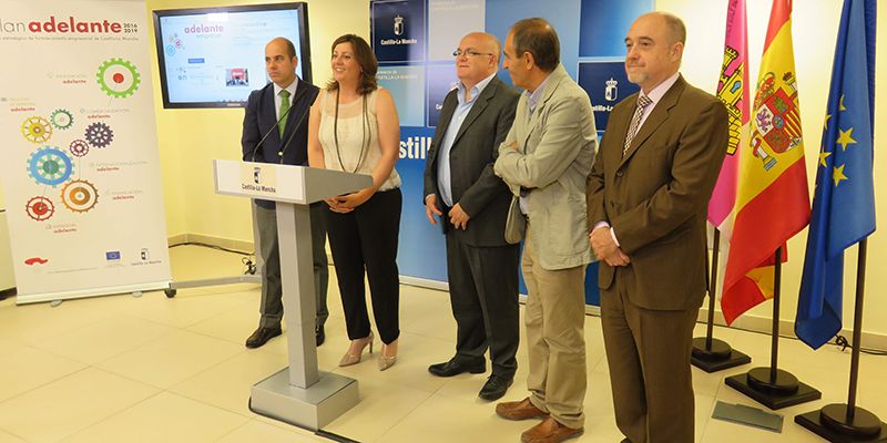 Las oficinas ‘Adelante Empresas’ abren sus puertas en la región para ofrecer una respuesta ágil y cercana a las empresas