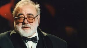 Ruedan en Guadalajara un documental sobre el cineasta Miguel Picazo