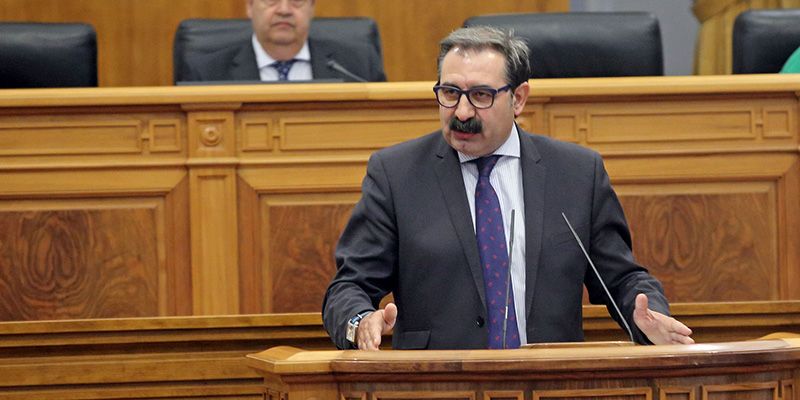 Fernández Sanz saca pecho con la contratación de más profesionales y la adquisición de nueva tecnología en Sanidad