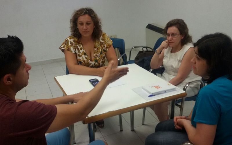 El Ayuntamiento revisa los programas de prevención de drogas con Proyecto Hombre