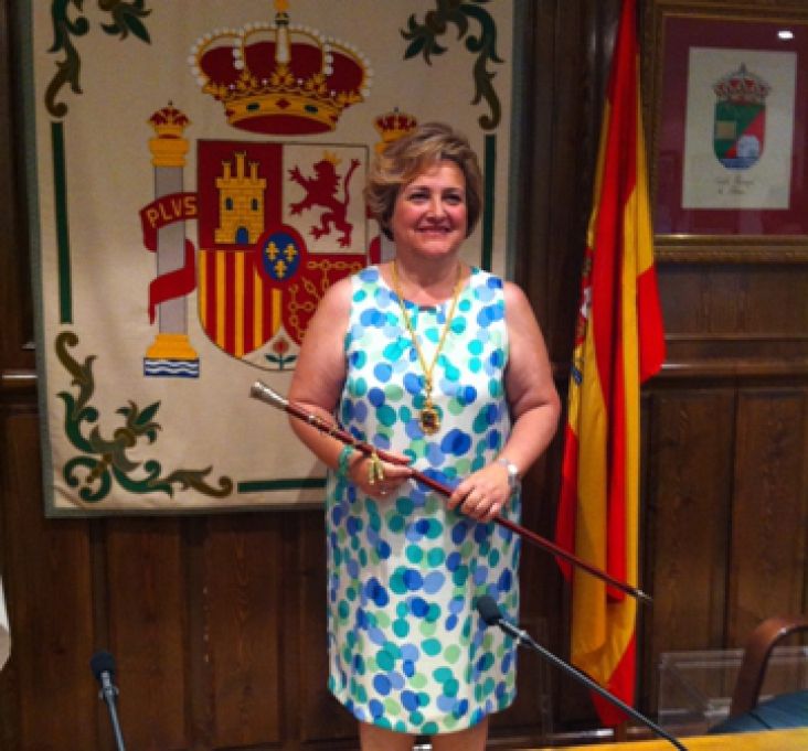 La alcaldesa de Alovera erre que erre. Se niega a abrir vías de solución en el asunto de las liberaciones