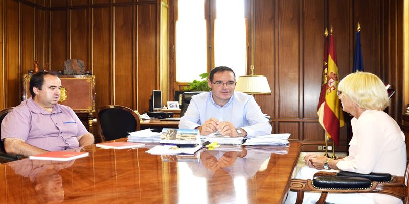 Diputación de Cuenca colaborará con el Ayuntamiento de Carboneras para acometer diversas actuaciones