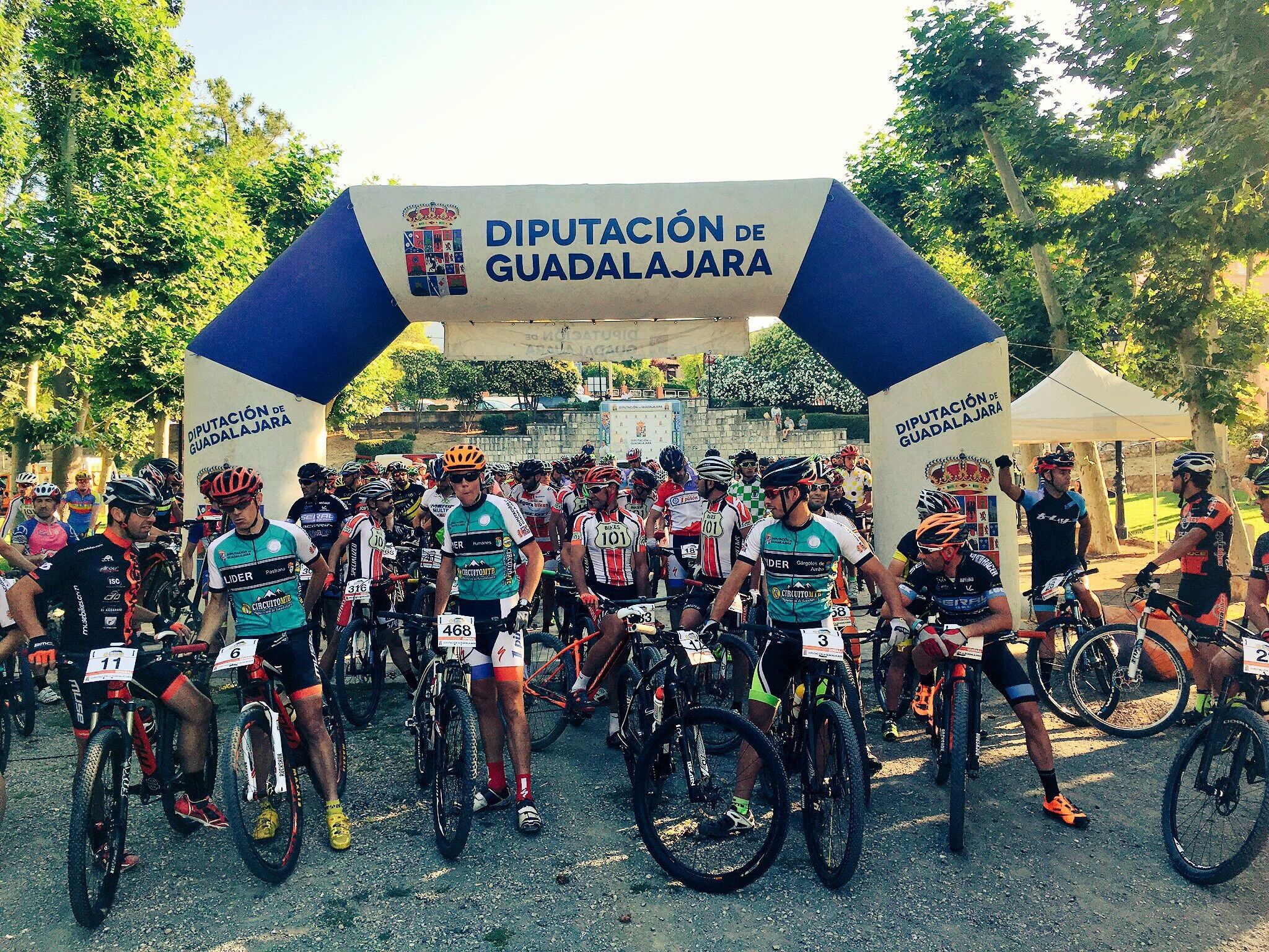 Más  de 200 participantes en la II Ruta MTB Senderos del Cid celebrada en Jadraque