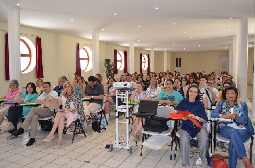 La UCLM celebra 25 años de estudio y difusión del teatro del Siglo de Oro viajando hasta sus orígenes