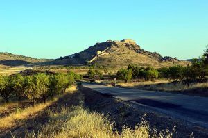 Moya vuelve al medievo 3 1-Moya-cerroRuinas_(2016)3636