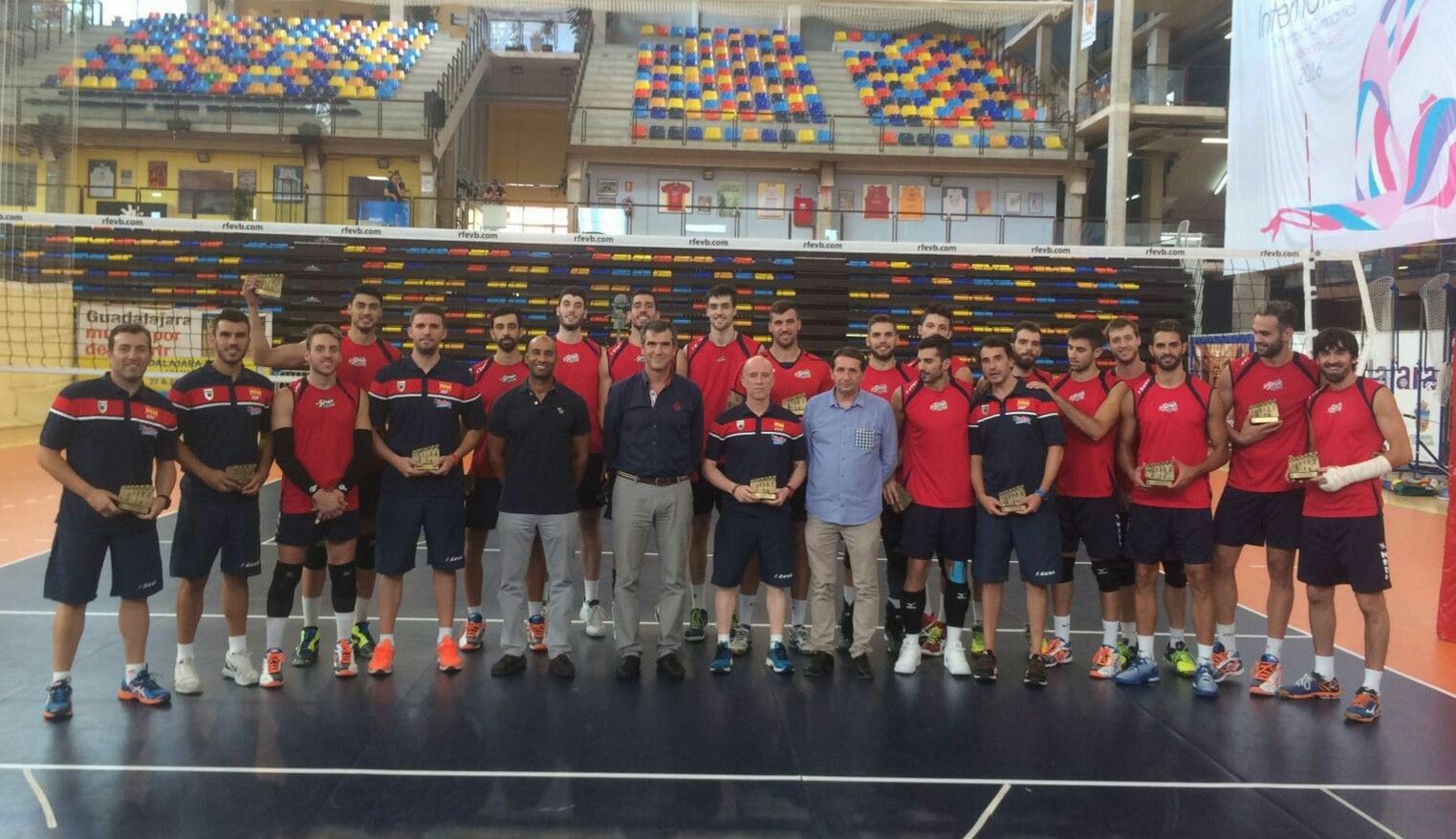 Guadalajara acoge a la selección española de voleibol hasta el 7 de septiembre