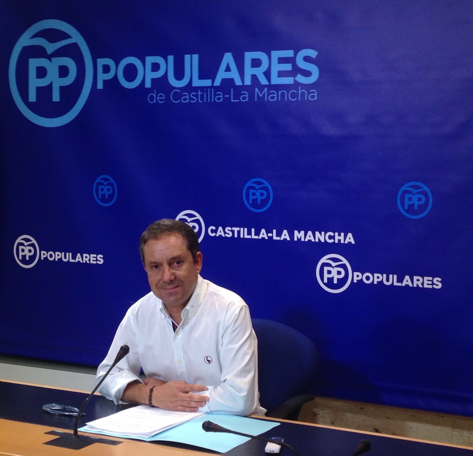 Antonio Martínez: “Los recortes de Page en materia sanitaria siguen creando problemas en los consultorios y aumentando las listas de espera”