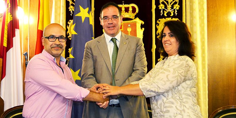 Prieto reivindica el importante papel del pequeño y mediano comercio en la provincia de Cuenca