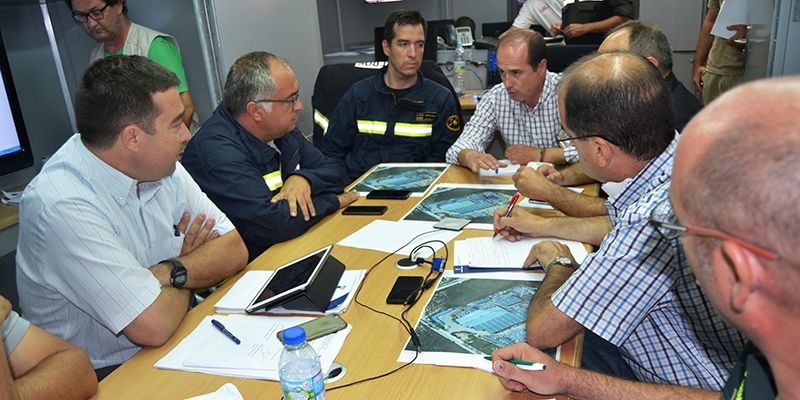 La Junta destaca la coordinación y efectividad de todos los cuerpos intervinientes en la extinción del incendio de Chiloeches