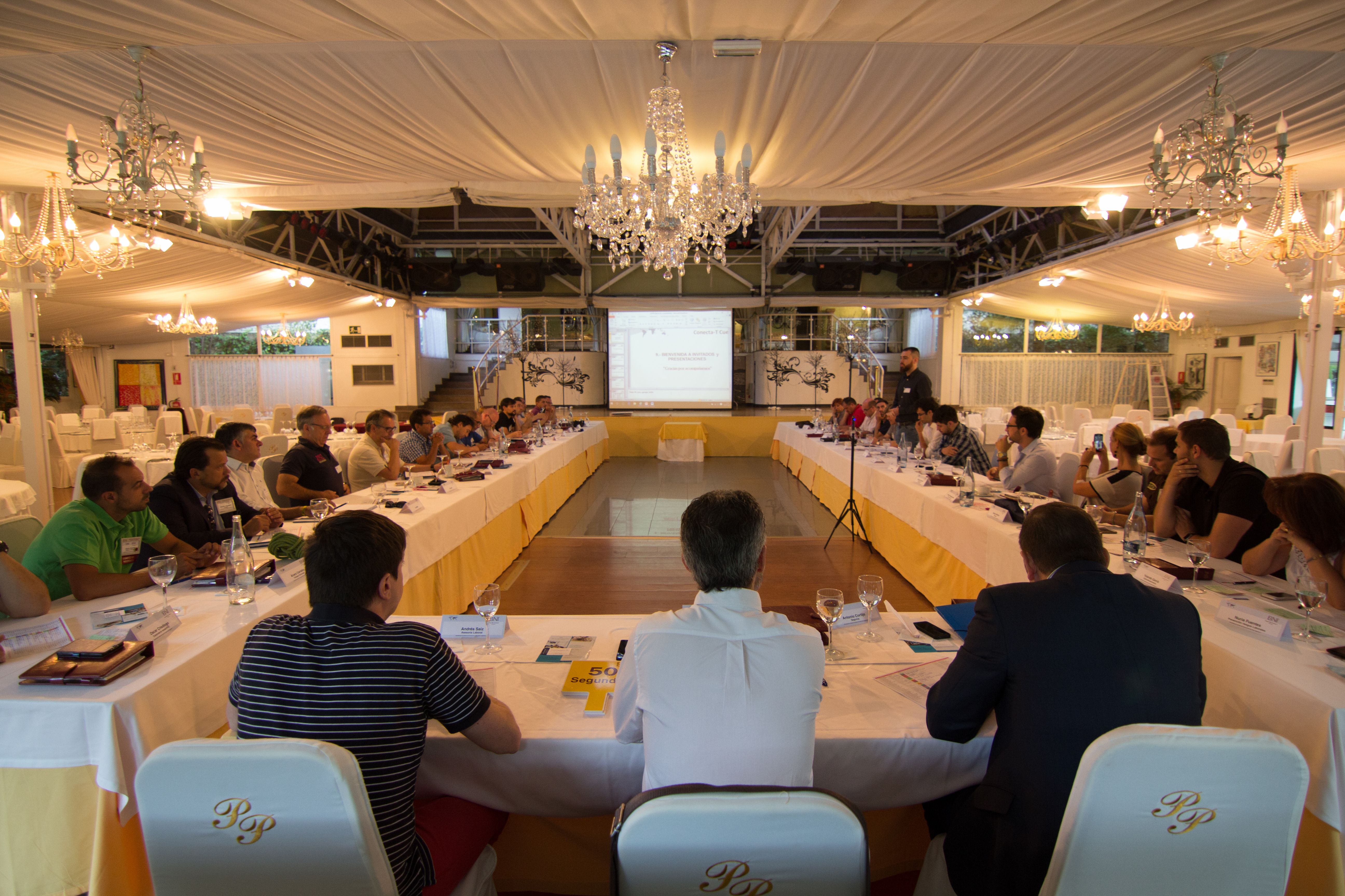 El Gobierno regional favorece los proyectos colaborativos entre empresas a través de la línea de ayudas “Colabora-Adelante” 3 El Gobierno regional favorece los proyectos colaborativos entre empresas a través de la línea de ayudas “Colabora-Adelante”