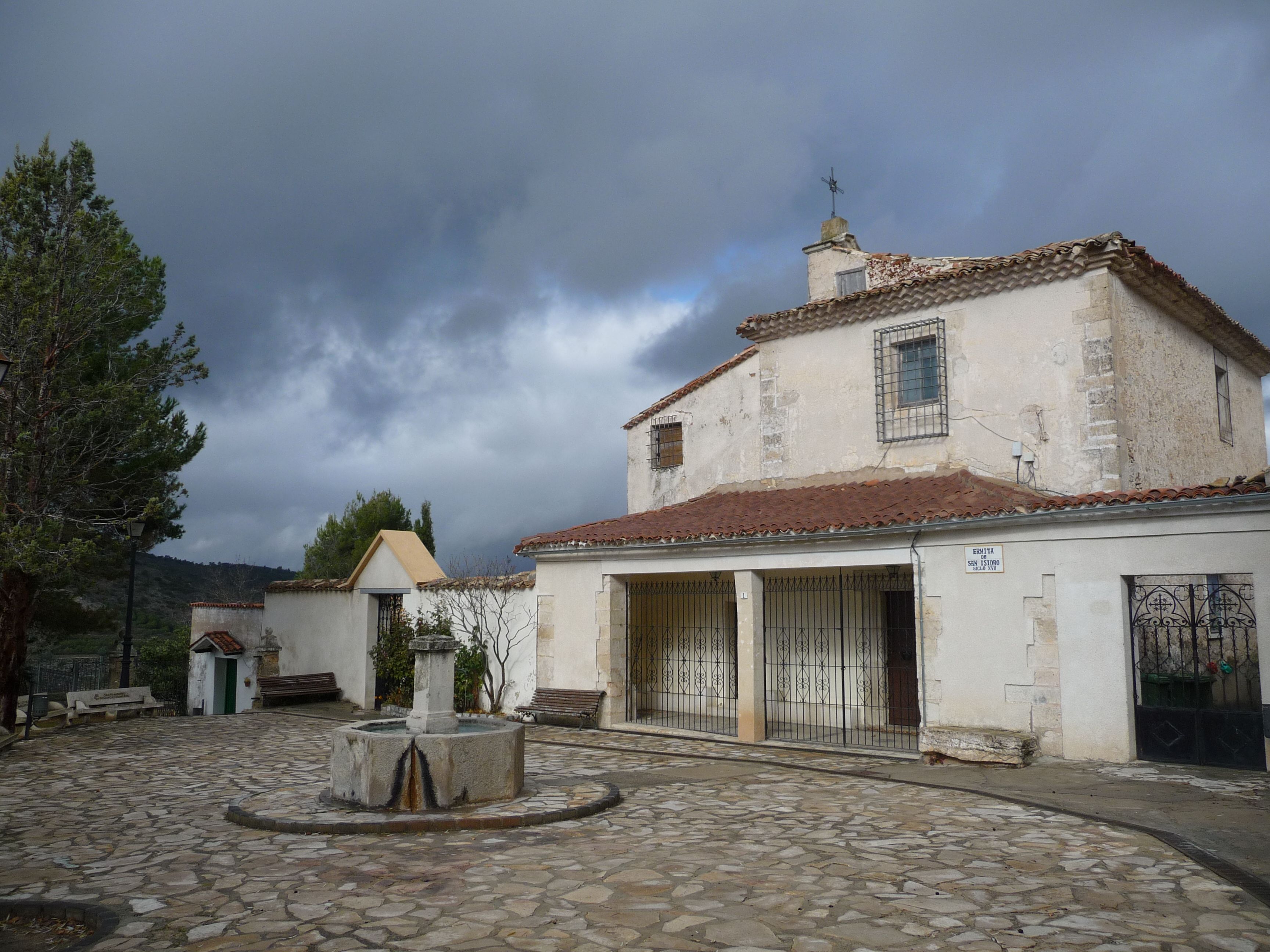El Consorcio de la Ciudad de Cuenca comienza la rehabilitación de las cubiertas de la Ermita - Cementerio de San Isidro 3 El Consorcio de la Ciudad de Cuenca comienza la rehabilitación de las cubiertas de la Ermita – Cementerio de San Isidro
