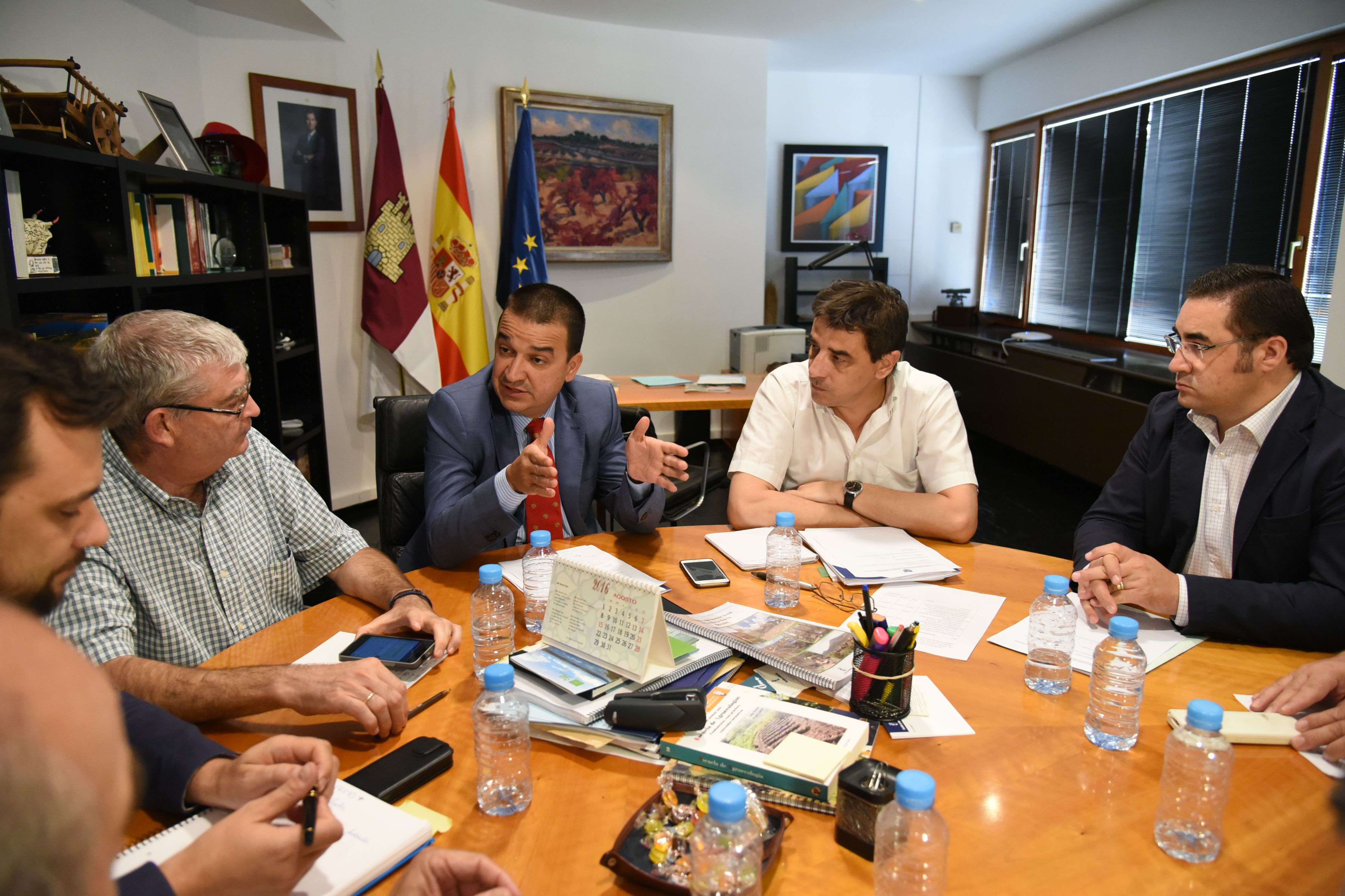 La Junta ofrecerá licencias de caza gratis para jubilados y exenciones del 50 por ciento para las sociedades de cazadores en los pueblos