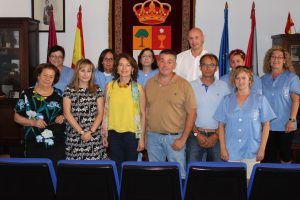 El Gobierno regional dispone de “la tercera red de viviendas para mayores” con 146 unidades que reúnen un total de 1.489 plazas 2 consejera en cardenete