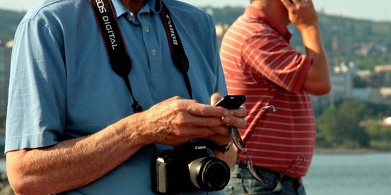 Sigue estos consejos para proteger y conservar tus fotos y vídeos de las vacaciones