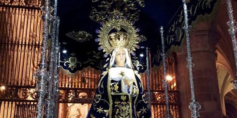 La V. H. de la Soledad del Puente celebrará el 15 de octubre un rosario vespertino con su talla titular por el 75º Aniversario