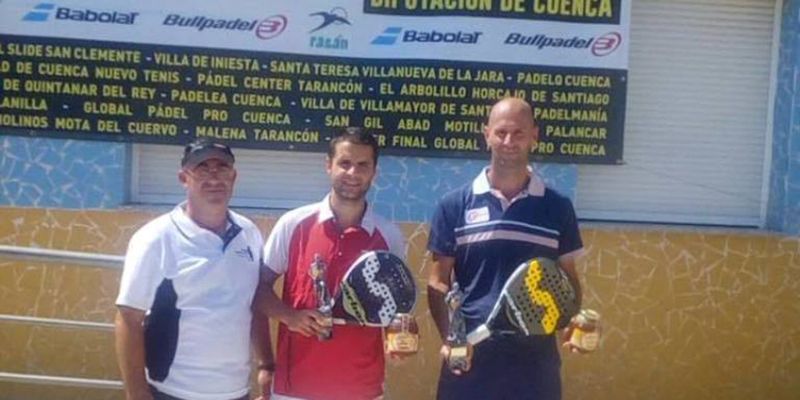 Jorge Noheda e Ignacio Regalía ganan el II Torneo “Padelmanía” en Minglanilla