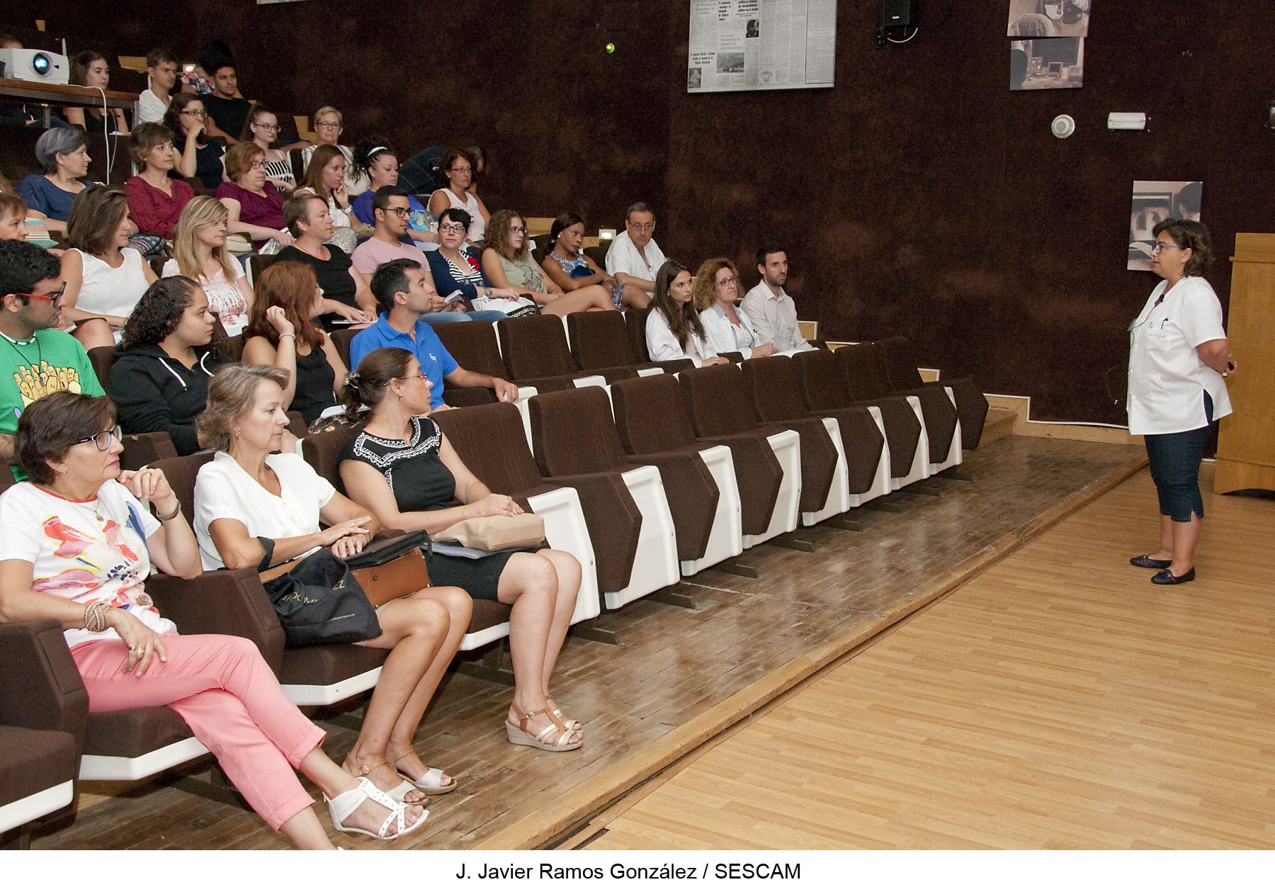 El Hospital de Guadalajara ha recibido a los nuevos alumnos de Enfermería y de Cuidados Auxiliares de Enfermería 4 El Hospital de Guadalajara ha recibido a los nuevos alumnos de Enfermería y de Cuidados Auxiliares de Enfermería