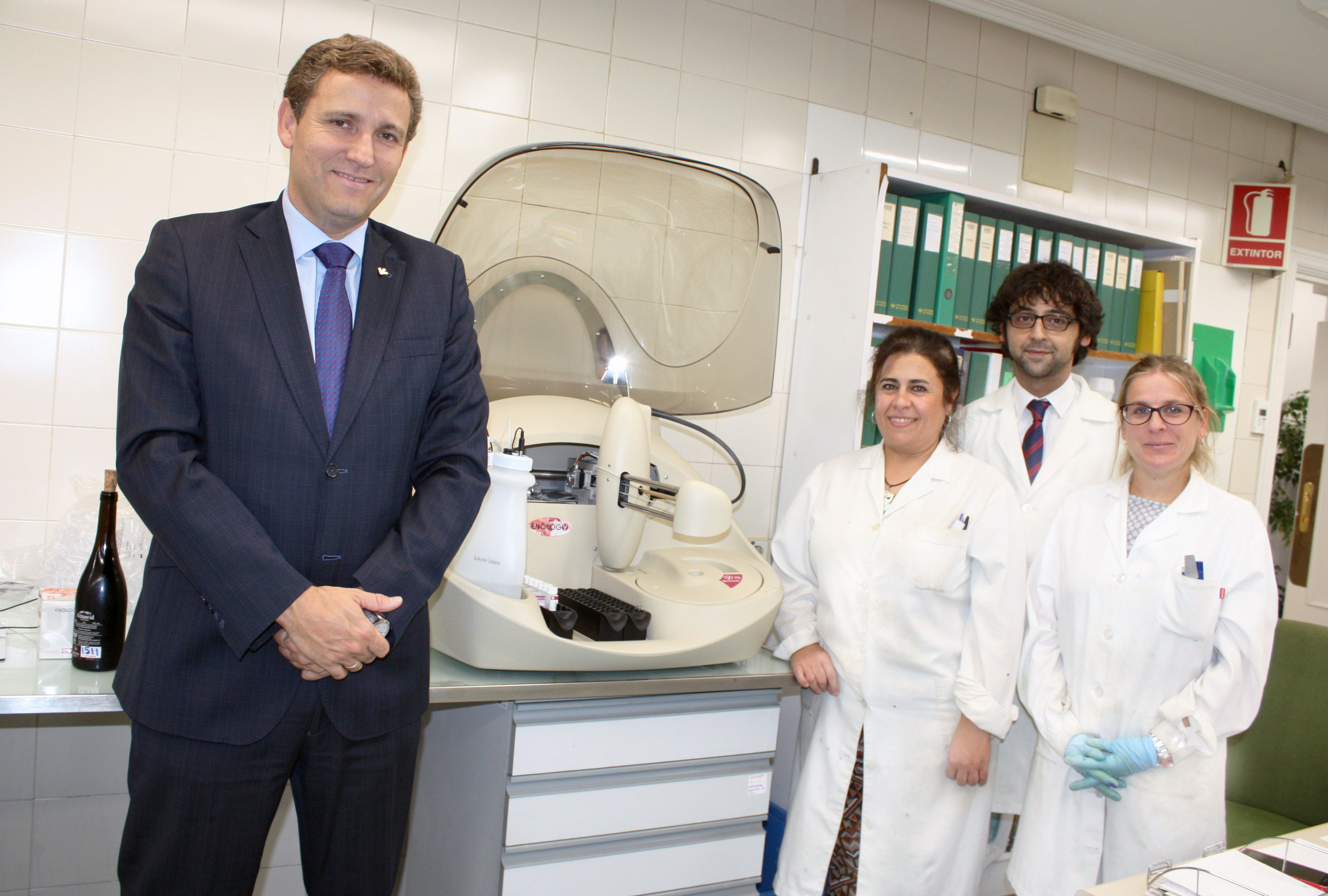 El Laboratorio de Caja Rural Castilla-La Mancha se refuerza con nueva tecnología en esta vendimia