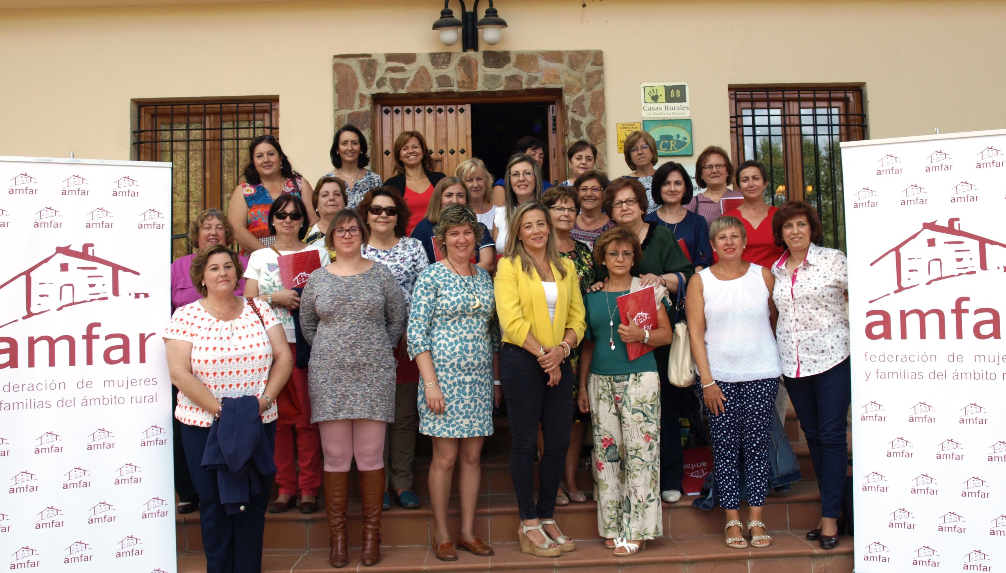 AMFAR asesora a sus directivas sobre el desarrollo rural