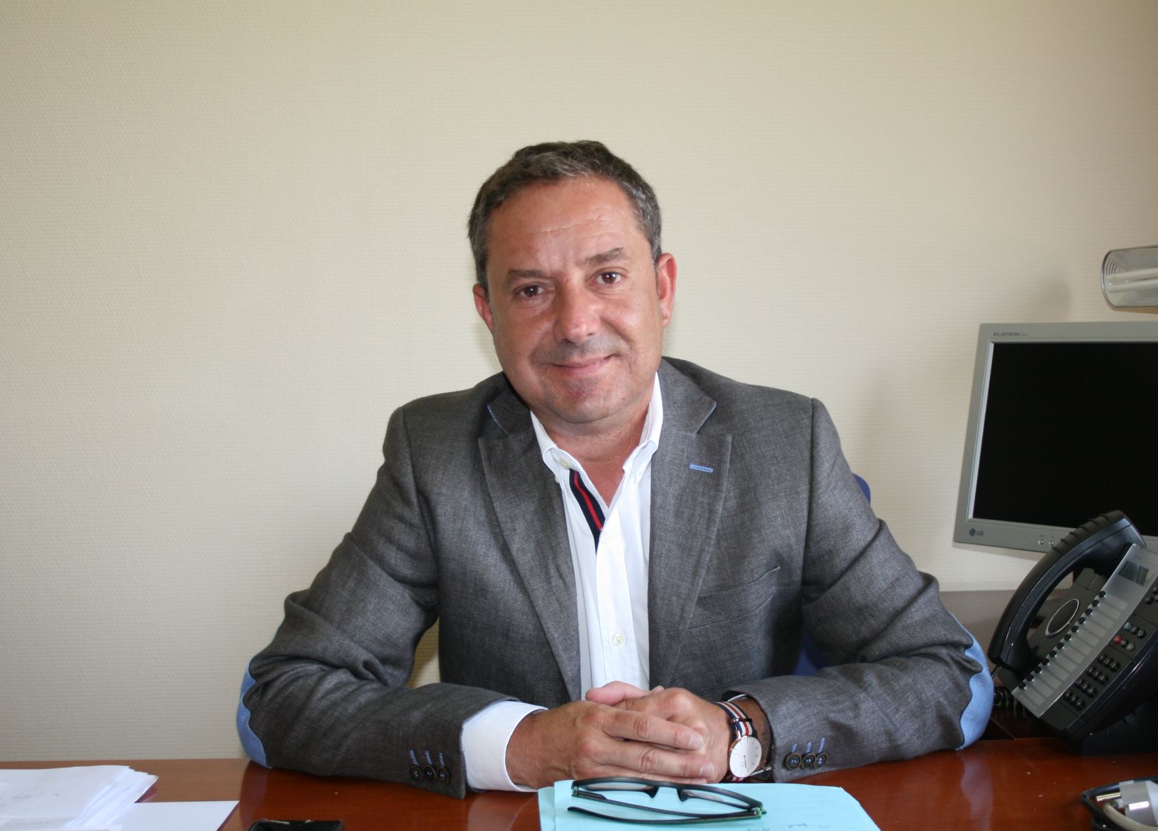 “Page es el primer presidente de Castilla-La Mancha que cierra un colegio público”