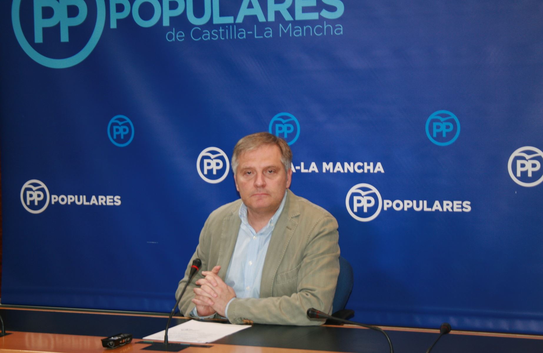 Cañizares critica que Page incumple de nuevo su palabra al no traer hoy a las Cortes los presupuestos para 2017