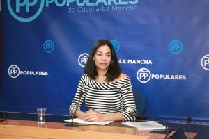 claudia-alonso-en-rueda-de-prensa-280916